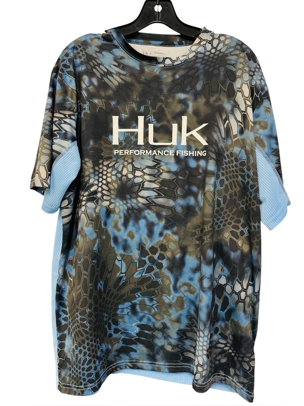 Huk Performance Fishing Short Sleeve Shirt 
Blue Kryptek Neptune Medium